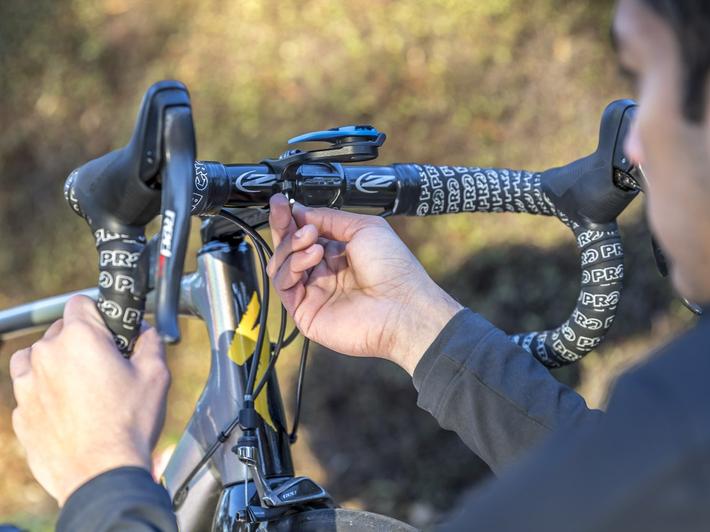 OUT FRONT MOUNT PRO