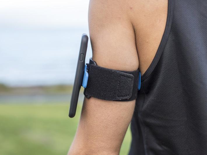 SPORTS ARMBAND