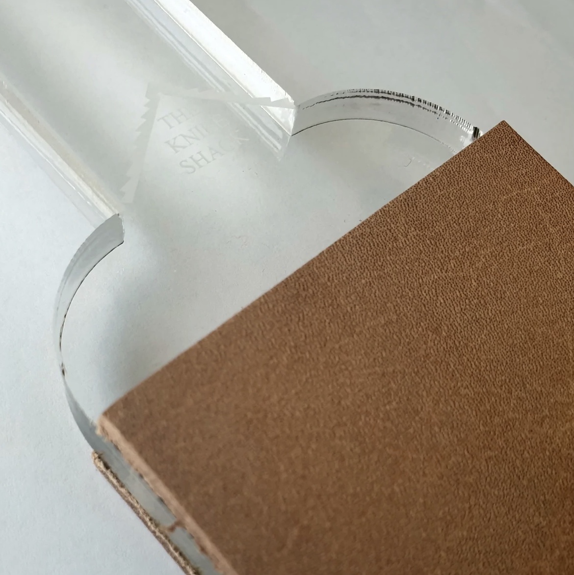 LEATHER STROP