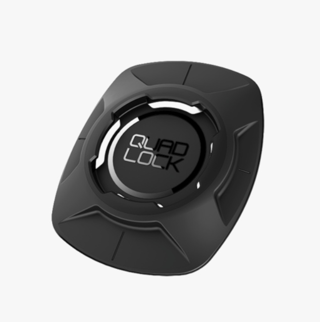 UNIVERSAL ADAPTOR